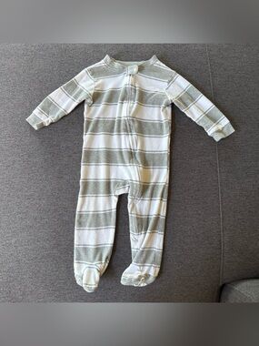 Burt's Bees Baby Boy 6-9M Organic Sleepwear Pajama White Gray Minimalist